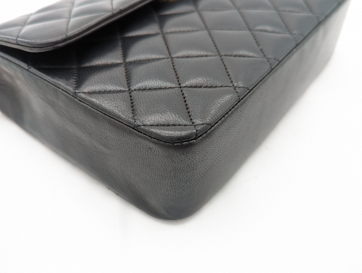 Preowned Chanel Vintage Quilted Single Flap Double Chain Bag Gold Metal Fittings 1989-1991 24KGP