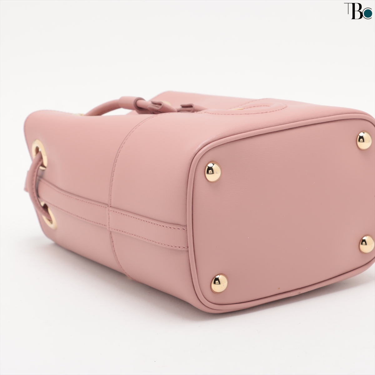 Preowned Ferragamo Gancini Mauve Leather Bucket Bag
