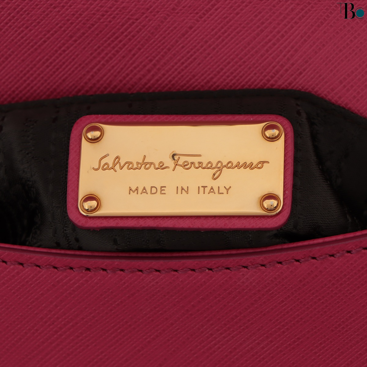 Ferragamo Ferragamo Gancini Leather Chain Shoulder