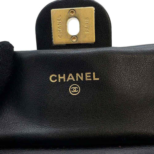 Chanel Matelasse Chain Clutch Bag Lambskin Black card holder