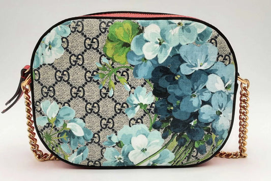 Preowned GUCCI Bloom mini Camera Bag