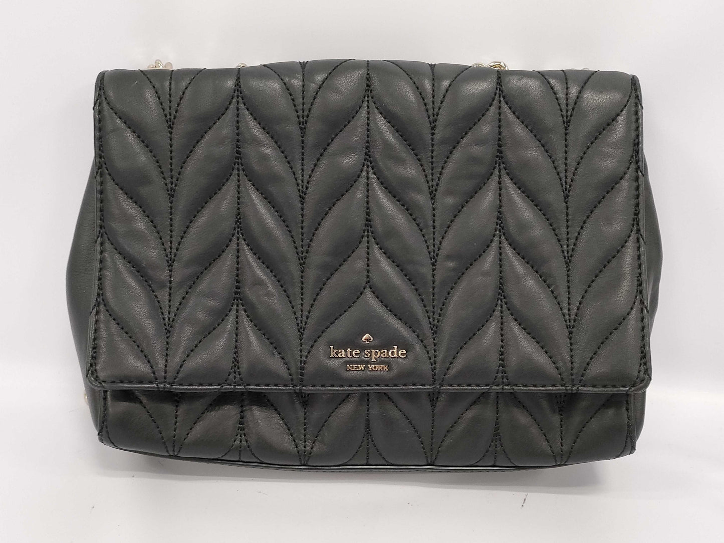 Preowned Kate Spade Black quilted Leather Crossbody Bag