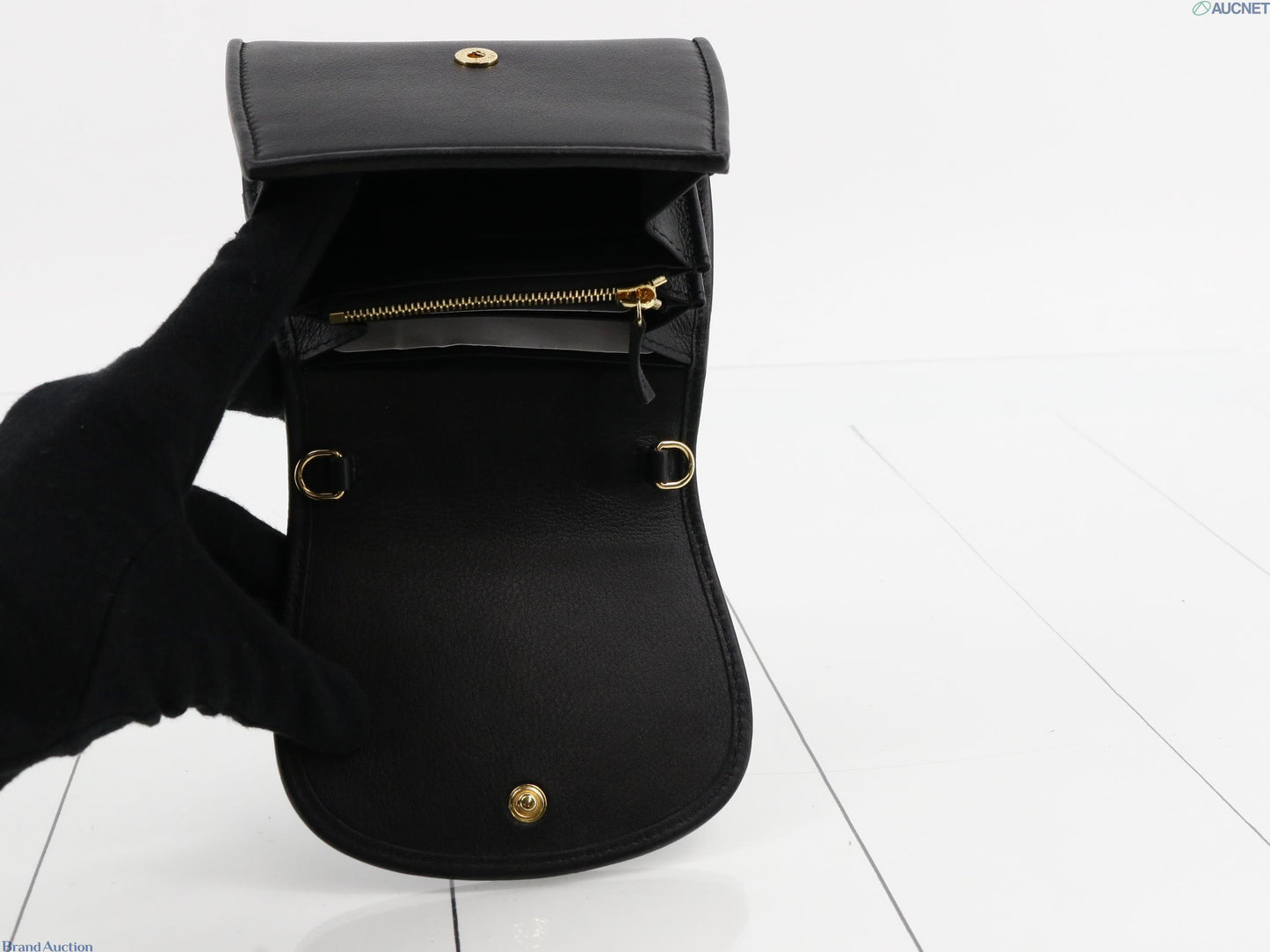Gucci small Blondie leather crossbody with chain