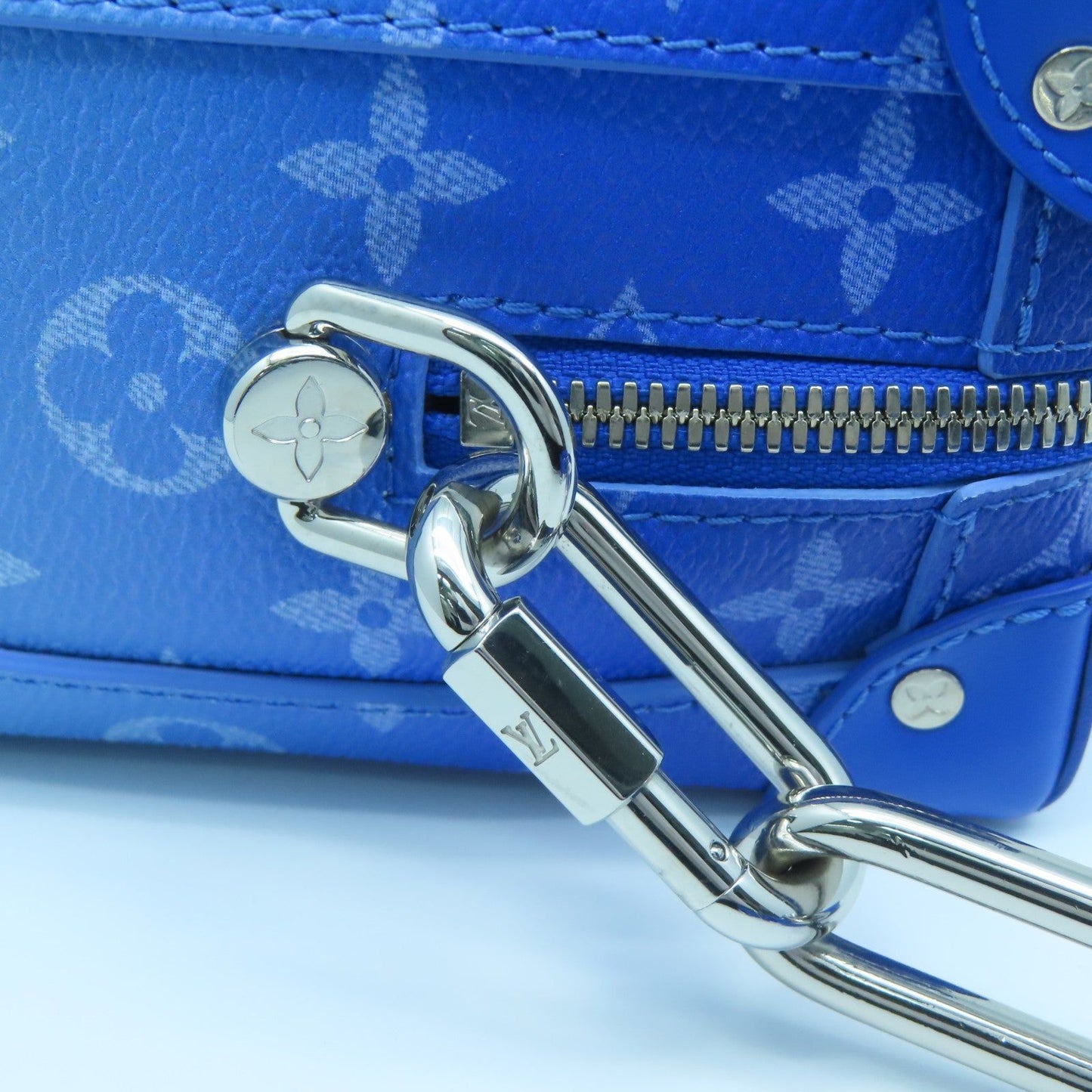 Preowned Louis Vuitton Limited Edition Clouds Blue Monogram Soft Truck bag